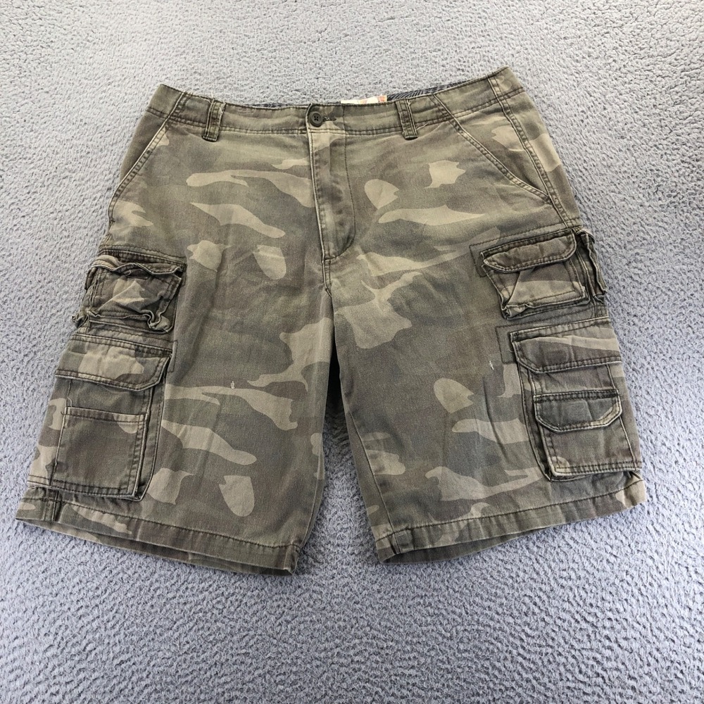 Vintage OP Ocean Pacific Shorts Mens 36 Green Camo Cargo Faded Military Y2K